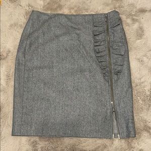 Fun gray front/side zip, lining, great condition!